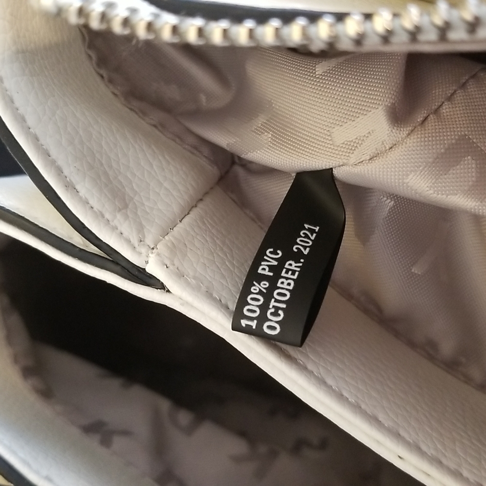 SOLD DKNY| Vegan White Graffiti Satchel/Crossbody Paige Md - Picture 11 of 12